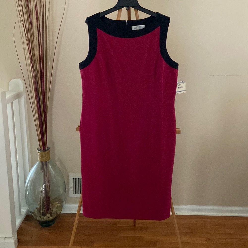 Kasper sleeveless pink with black trim size 18